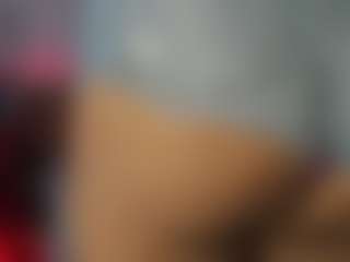 kitten-danna's Live Sex Cam Show