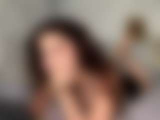 Live cam show with LilliamBeen - College MILF on 1on1-livenow