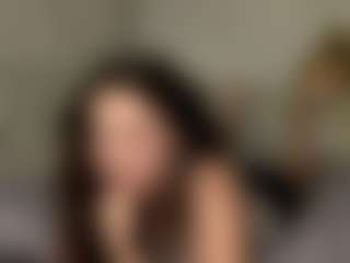 Live cam show with LilliamBeen - Skinny MILF on Camsoda