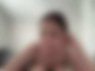 Live cam show with MargueriteSeewald - Bedroom Asian on Dare Cams