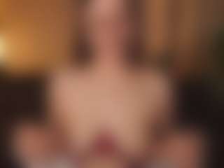 MiaCarters's Live Sex Cam Show