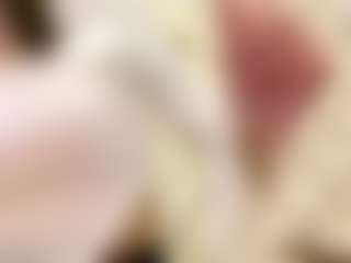 Live cam show with NakitaGesmondi - New Shaved Pussy on CamwithHer