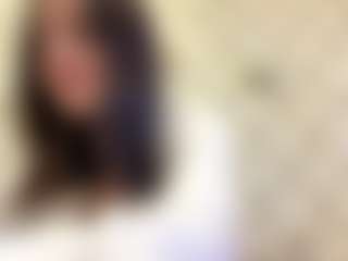 Live cam show with NakitaGesmondi - Fetish on SmokeAndPoke