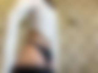 Live cam show with NakitaGesmondi - Twerk on thefappeningchat.com