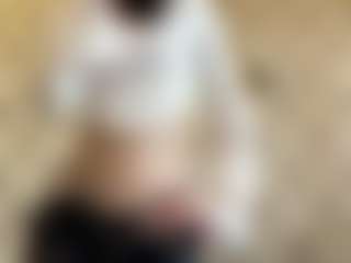 Live cam show with NakitaGesmondi - HD Teen (18+) on LiveSexCams6
