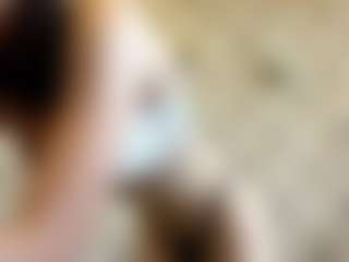 Live cam show with NakitaGesmondi - Tease on TeamSkeetLive