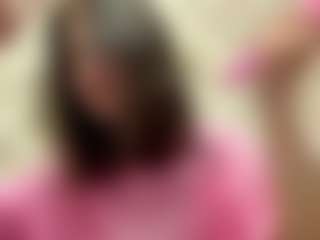 Live cam show with NakitaGesmondi - Wet on CamClone