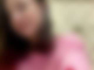 Live cam show with NakitaGesmondi - Tongue on CamClone