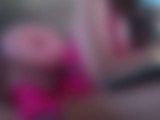 Live cam show with PopstarBarbie - Nipple Piercings on Chatstar