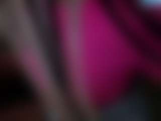 Live cam show with PopstarBarbie - Mature on Camiplay Live
