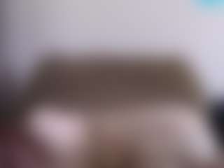 Live cam show with PopstarBarbie - Ass Clapping on CamClone
