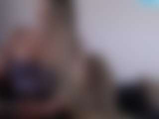 Live cam show with PopstarBarbie - Foot Fetish Blonde Hair on LiveSexCams6