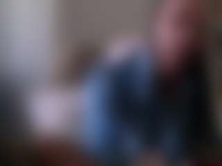 Live cam show with PopstarBarbie - Mature on Camsoda