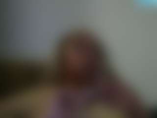 Live cam show with PopstarBarbie - Blonde Hair on Camsoda