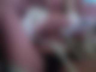 Live cam show with PopstarBarbie - Mature on Camsoda