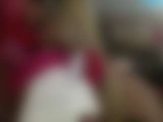 Live cam show with PopstarBarbie - Blonde Hair on Camsoda