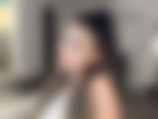 Ynessara's Live Sex Cam Show