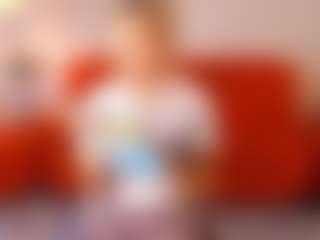 Live cam show with BreeCarse - Striptease on sexylive.show