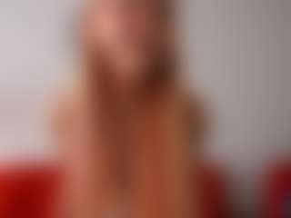 Live cam show with BreeCarse - Tittyfuck on Dolls Live