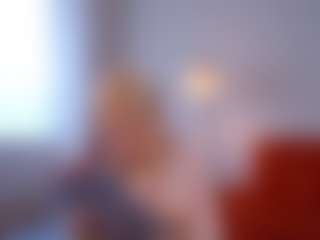 Live cam show with BreeCarse - Body Massage on Camsoda