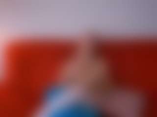 Live cam show with BreeCarse - Blonde Hair on SquirtSoMuch