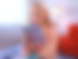 Live cam show with BreeCarse - Tittyfuck on madthumbs