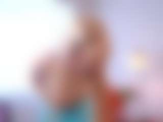 Live cam show with BreeCarse - Tittyfuck on madthumbs