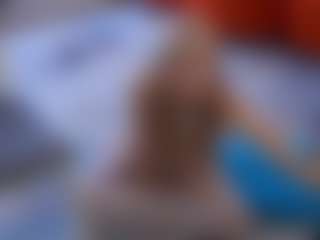 Live cam show with BreeCarse - Body Massage on Camsoda
