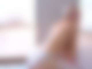 Live cam show with BreeCarse - Body Massage on Camsoda