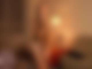 Live cam show with BreeCarse - Blue Eyes on Camsoda