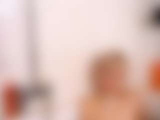 Live cam show with BreeCarse - Domination on xxxlivecams.org