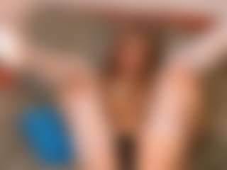 Live cam show with BreeCarse - Hairy Pussy White on Camsoda | united states