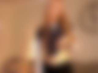 Live cam show with BreeCarse - White on Mixed Magazine Live | united states