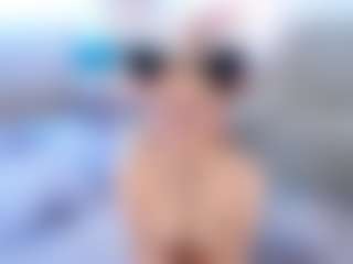 Live cam show with BreeCarse - Twerk Young Adult on Soda Cam