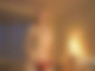 Live cam show with BreeCarse - Striptease Young Adult on CSO-WL