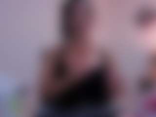 carlakarther19Boucle MILF webcam performer live streaming