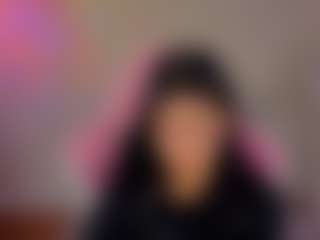 Live cam show with Emily-Carterii - Twitter on Chatstar