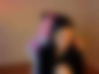 Live cam show with Emily-Carterii - Oil on Dolls Live