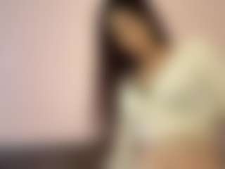 Live cam show with HoaSeed - Strip Brown Hair on dropp.cam