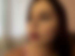 Live cam show with HoaSeed - Brown Hair on Camsoda