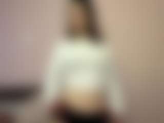 Live cam show with HoaSeed - College on Camsoda