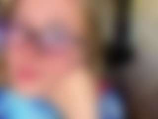 IdaOrban's Live Sex Cam Show