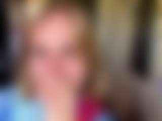 IdaOrban's Live Sex Cam Show