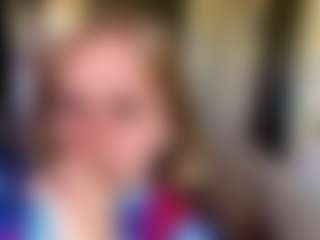 IdaOrban's Live Sex Cam Show