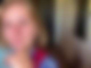 IdaOrban's Live Sex Cam Show