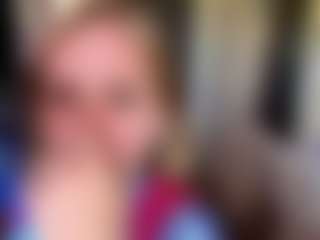 IdaOrban's Live Sex Cam Show