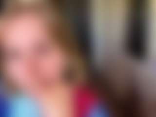 IdaOrban's Live Sex Cam Show