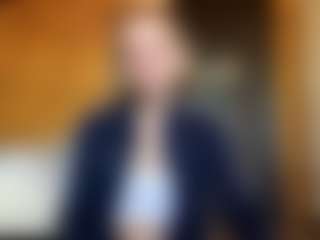 Live cam show with IdaOrban - Small Tits Young Adult on Instabang