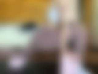 IdaOrban's Live Sex Cam Show