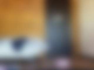IdaOrban's Live Sex Cam Show
